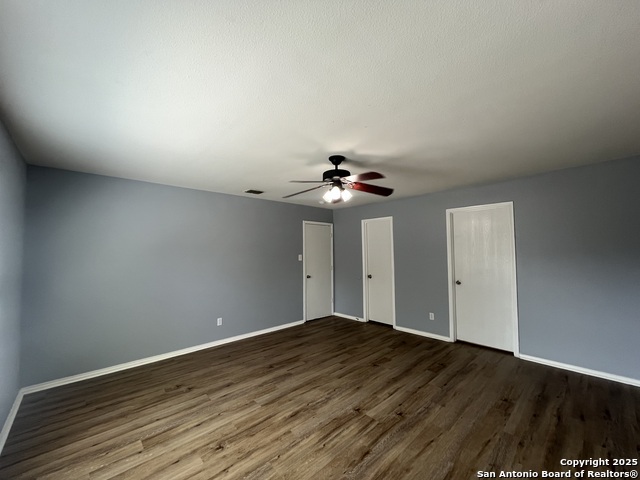 Image 16 of 25 For 16239 Galloping Oak Knoll