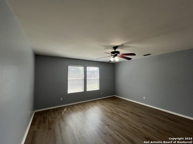 Image 17 of 25 For 16239 Galloping Oak Knoll