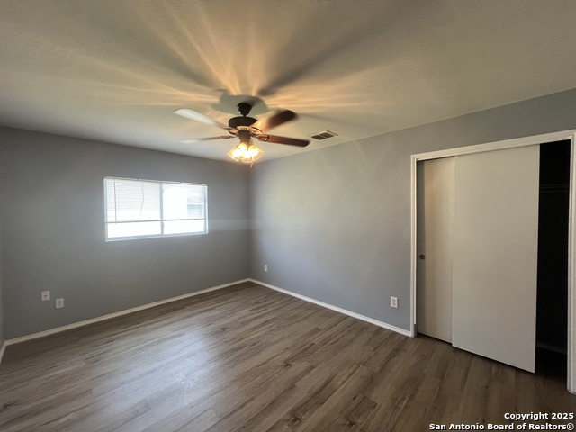 Image 20 of 25 For 16239 Galloping Oak Knoll