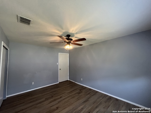 Image 22 of 25 For 16239 Galloping Oak Knoll