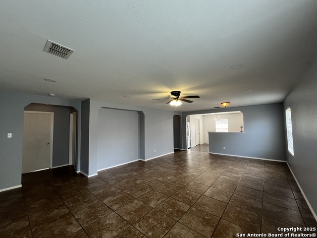 Image 4 of 25 For 16239 Galloping Oak Knoll