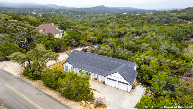 Details for 524 Flaman  , Canyon Lake, TX 78133