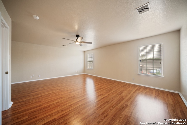 Listing photo id 16 for 7731 Cedar Farm