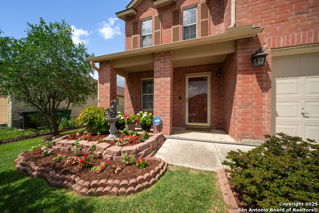 Listing photo id 1 for 7731 Cedar Farm