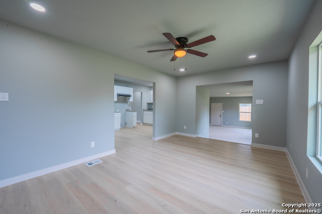 Listing photo id 15 for 234 Gaiety Ln