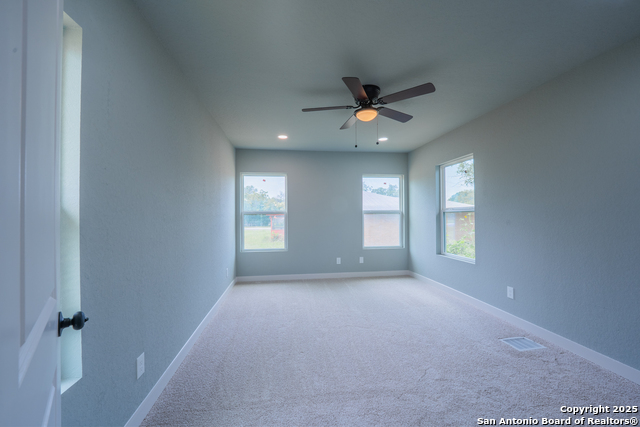 Listing photo id 20 for 234 Gaiety Ln