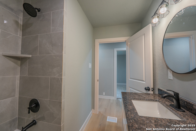 Listing photo id 34 for 234 Gaiety Ln