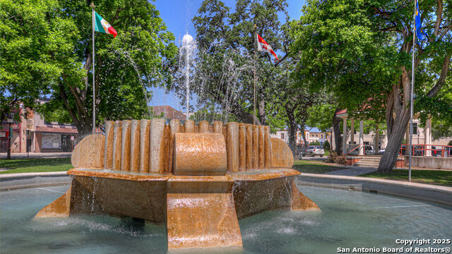 Image 20 of 27 For 1005 Seedling Lane