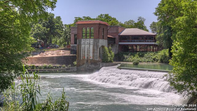 Image 25 of 28 For 1009 Seedling Lane