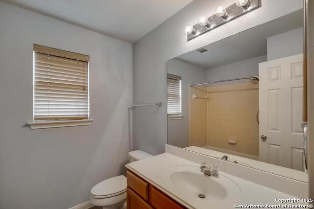 Image 18 of 31 For 240 Lieck Cv