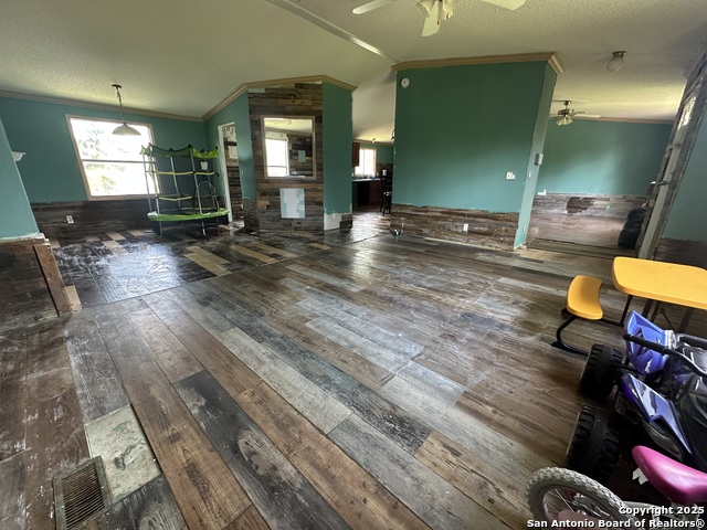Image 6 of 15 For 754 Kayroe Rd