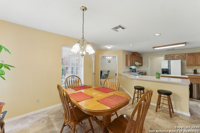 Image 21 of 52 For 1233 Oakcrest