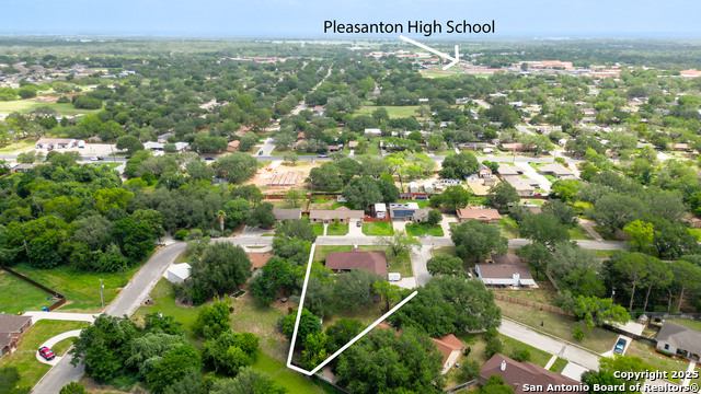 Image 49 of 52 For 1233 Oakcrest