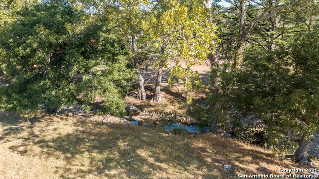 Listing photo id 27 for 270 Phillip Ranch Rd