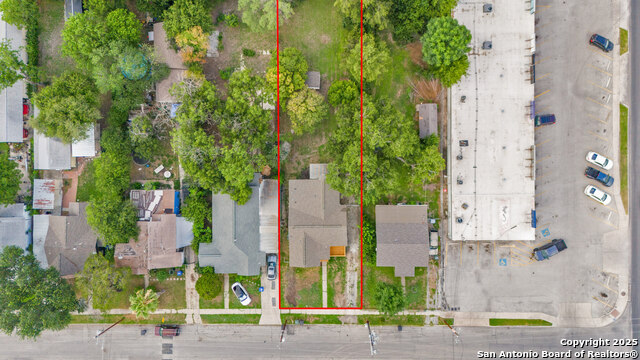 Image 32 of 35 For 114 E Mayfield