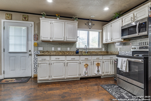Image 10 of 25 For 2926 Lakeland
