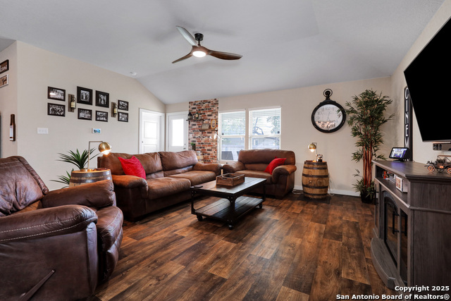 Image 10 of 36 For 5534 Coral Valley