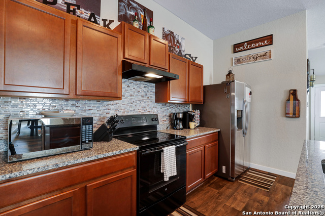 Image 14 of 36 For 5534 Coral Valley