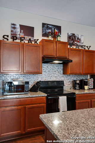 Image 15 of 36 For 5534 Coral Valley