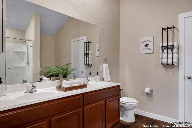 Image 20 of 36 For 5534 Coral Valley