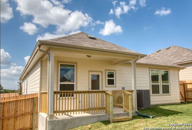 Image 17 of 24 For 468 Salz Way