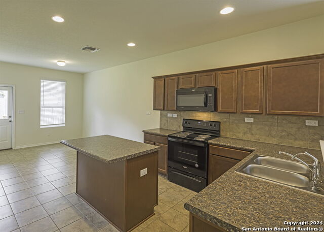 Image 5 of 24 For 468 Salz Way