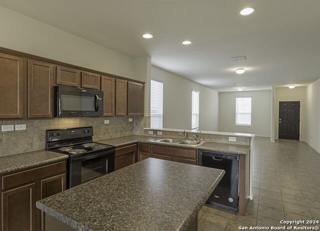 Image 6 of 24 For 468 Salz Way