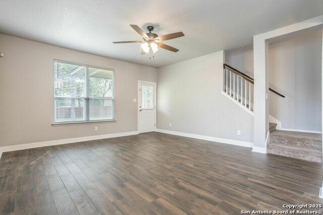 Listing photo id 13 for 7030 Plains Way