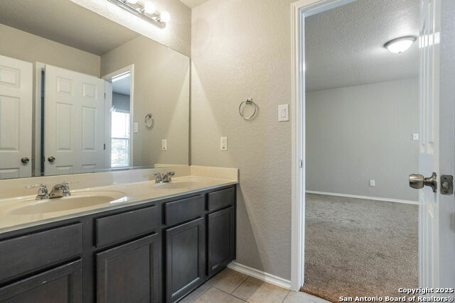 Listing photo id 29 for 7030 Plains Way