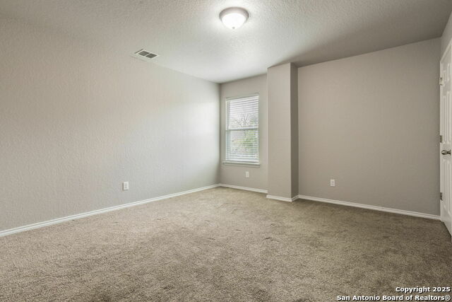 Listing photo id 31 for 7030 Plains Way