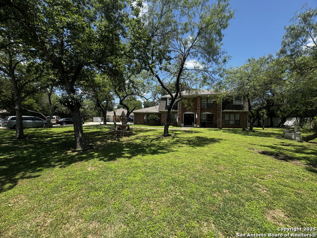 Image 8 of 18 For 6847 Pembroke Rd