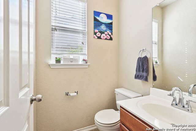 Listing photo id 10 for 21734 Seminole Oaks