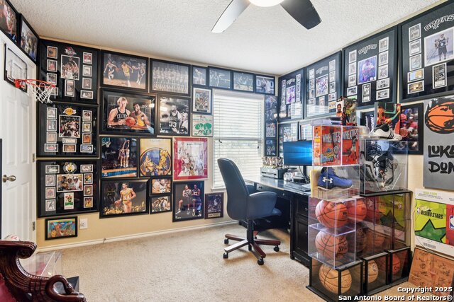 Listing photo id 14 for 21734 Seminole Oaks