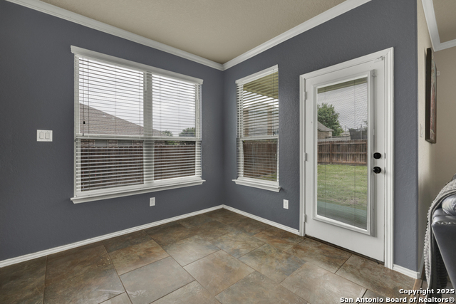 Listing photo id 11 for 2330 Broken Wheel Ln