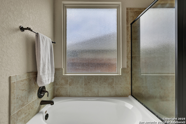 Listing photo id 20 for 2330 Broken Wheel Ln