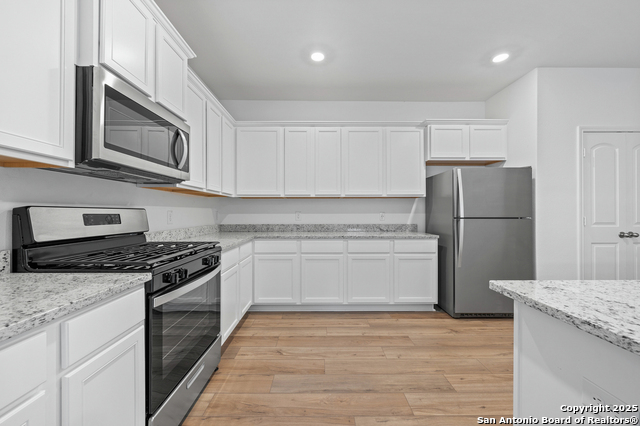 Listing photo id 2 for 11502 Bald Eagle Heights