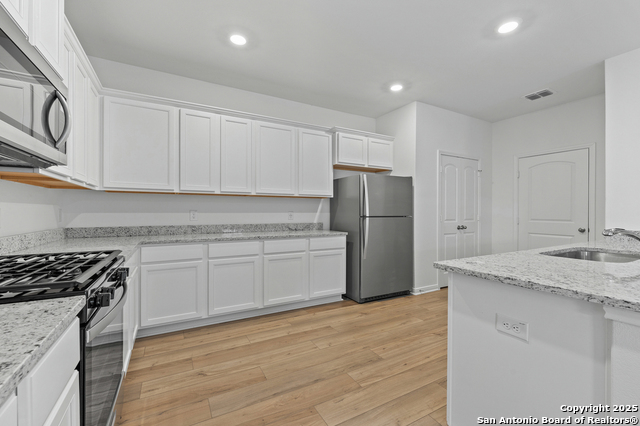 Listing photo id 3 for 11502 Bald Eagle Heights