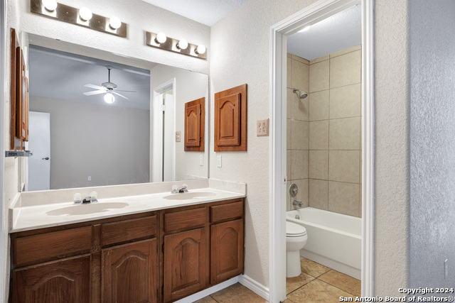 Image 19 of 26 For 9503 Elm Gln