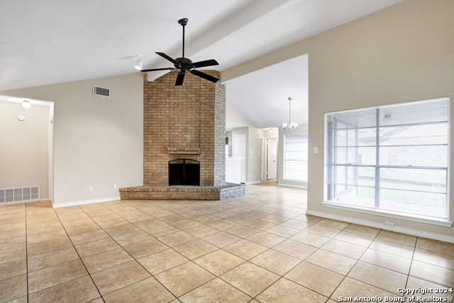 Image 7 of 26 For 9503 Elm Gln