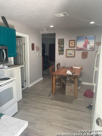 Image 15 of 30 For 103 3rd Street S