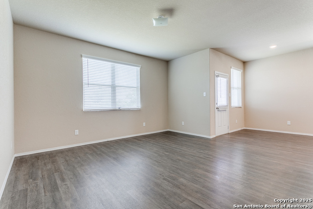 Image 11 of 28 For 5042 Sandstone Way