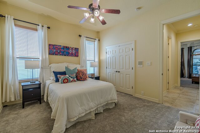 Image 19 of 29 For 16006 Huebner Bluff N