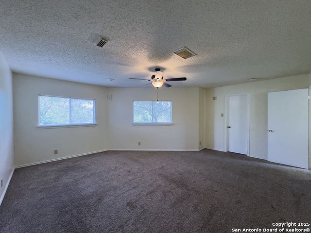 Image 15 of 34 For 5327 Kenton Crest