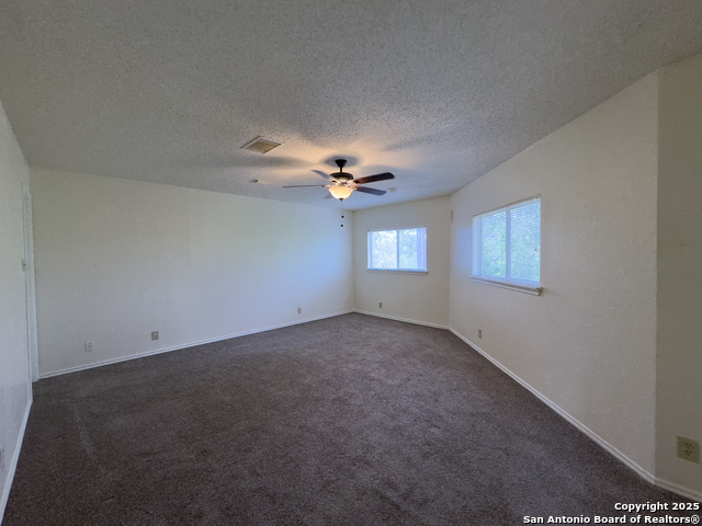Image 16 of 34 For 5327 Kenton Crest