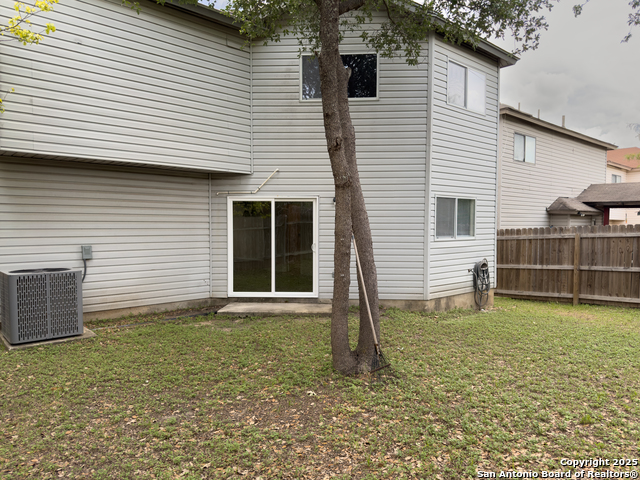 Image 28 of 34 For 5327 Kenton Crest