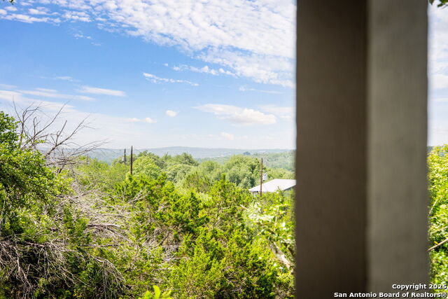 Listing photo id 9 for 782 Appaloosa