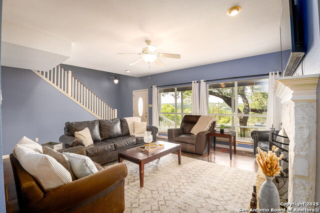 Listing photo id 12 for 782 Appaloosa
