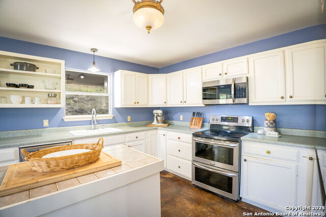 Listing photo id 15 for 782 Appaloosa