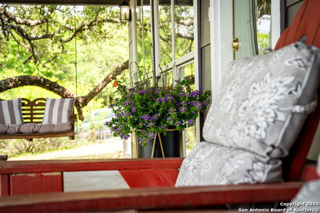 Listing photo id 6 for 782 Appaloosa