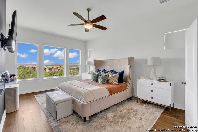 Listing photo id 11 for 6827 Bella Verso